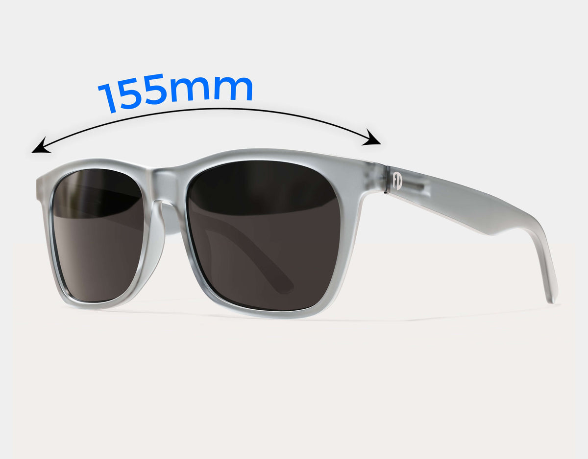 155mm XL polarized sunglasses showing 155mm frame width.