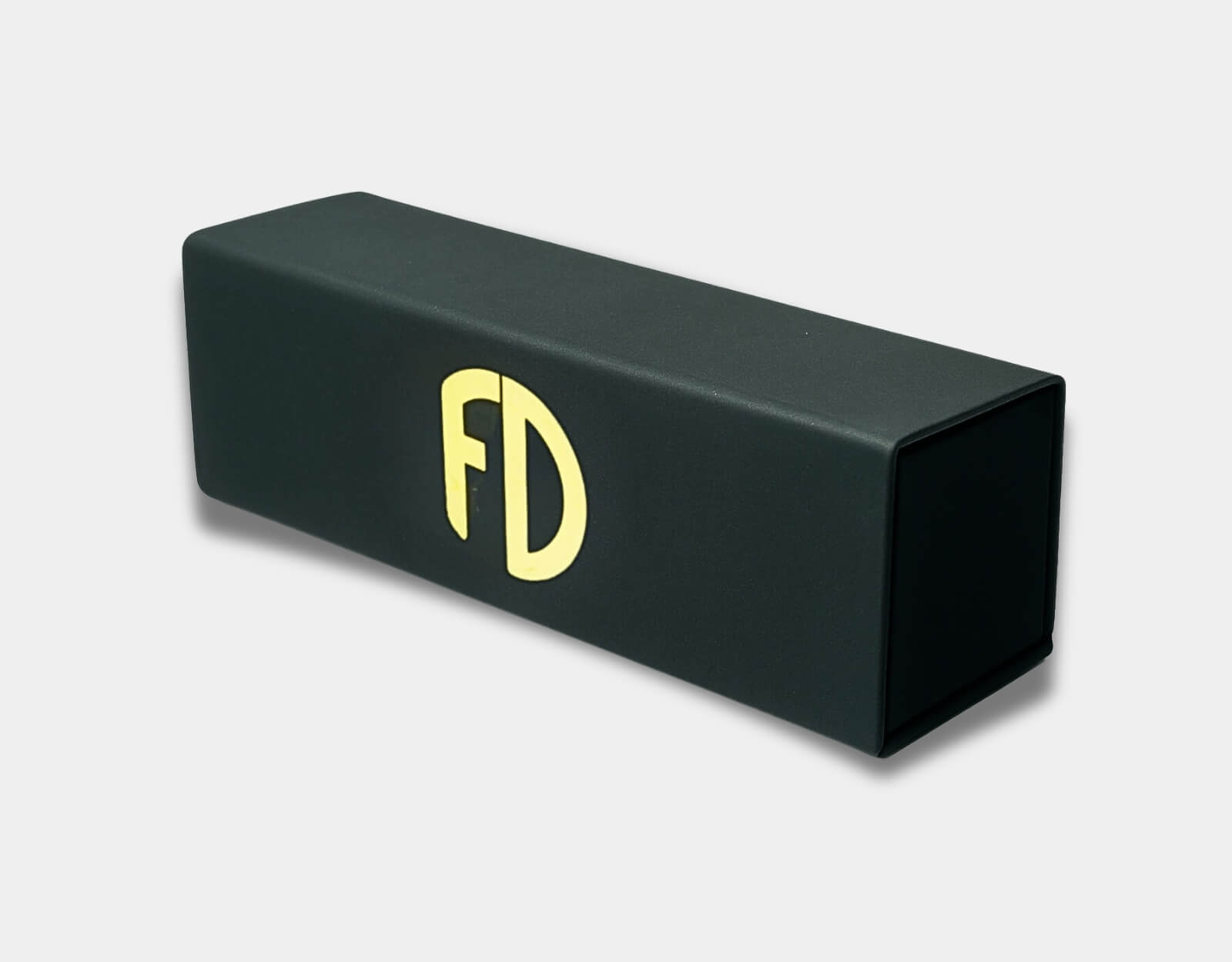Big Sunglasses Case – Foldable Magnetic Protection for 