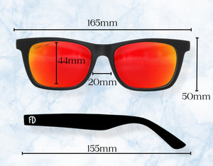 165mm Gentleman sunglasses size chart displaying frame width and lens height details.