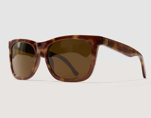 XXL Robust sunglasses for big heads in dark tortoise brown with deep amber lenses, angled shot