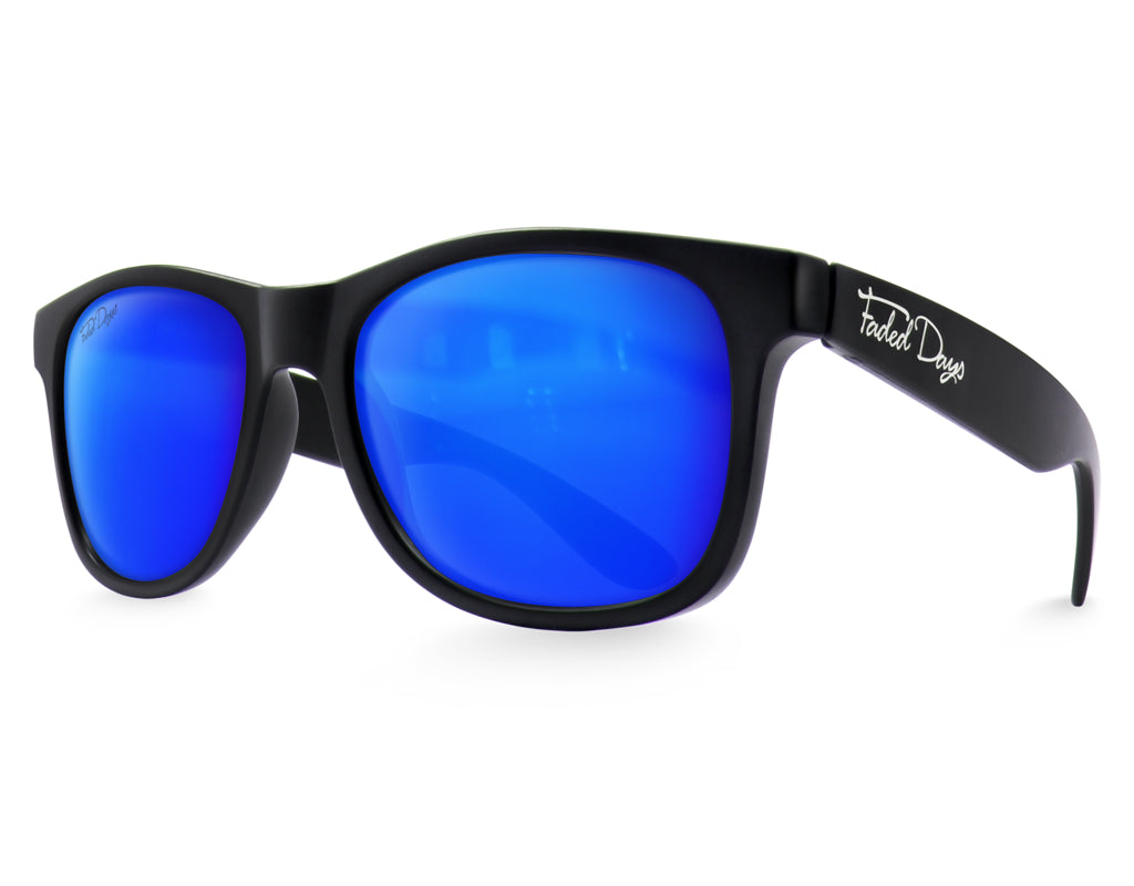 CREATURE Unisex Non Polarization Aviator Sunglasses Black Frame, Black Lens  (M) - Pack Of 1 : Amazon.in: Fashion